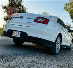 Ford Taurus